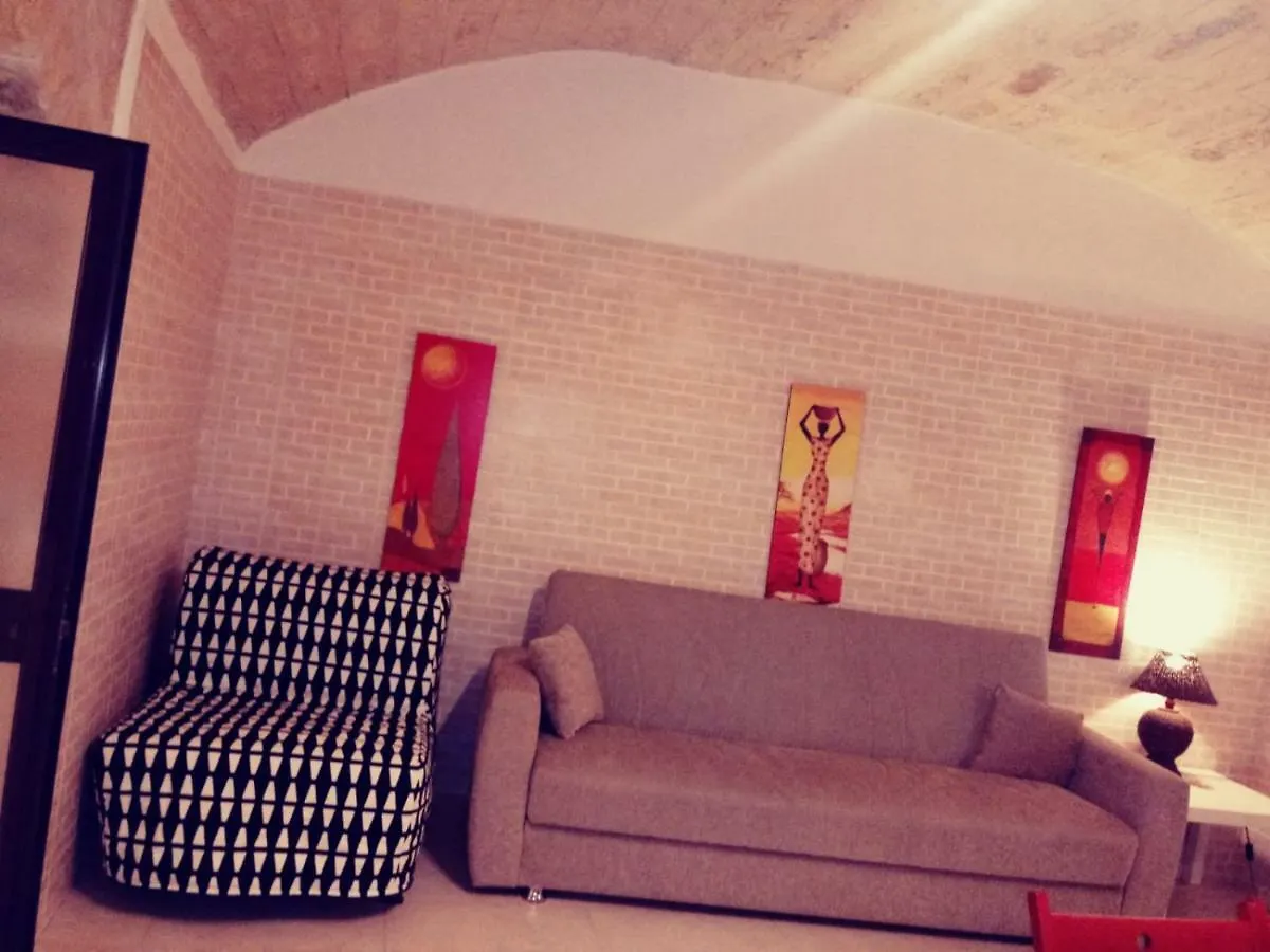 Filioli Apartment Bari 0*,